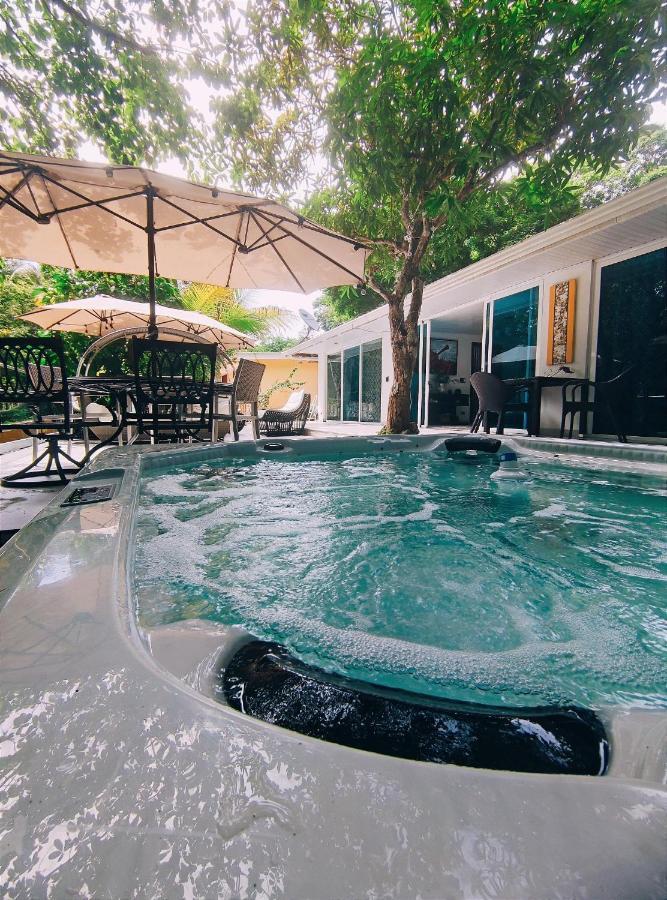 La Romantica Bed and Breakfast Contadora Island Εξωτερικό φωτογραφία
