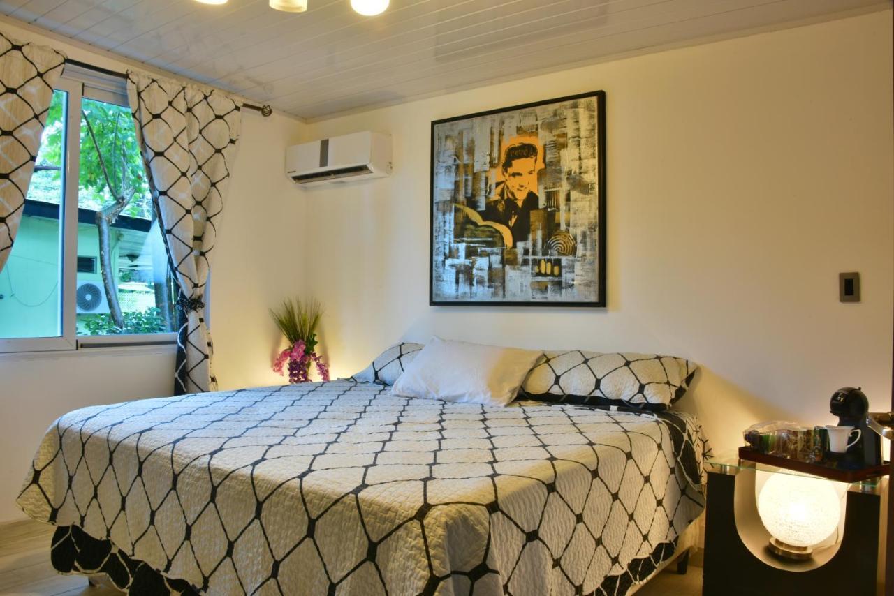 La Romantica Bed and Breakfast Contadora Island Εξωτερικό φωτογραφία